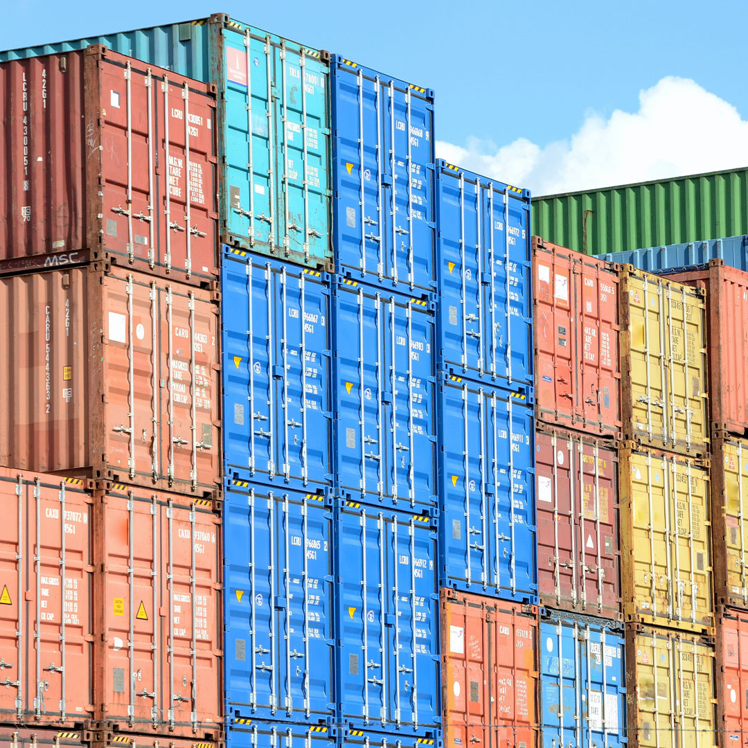 A Guide to Ordering West Gulf Shipping Containers1080x1080Social-1