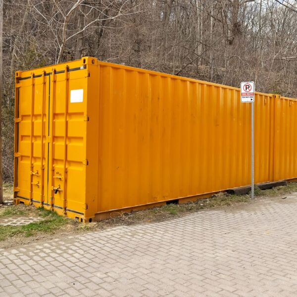 Shipping container